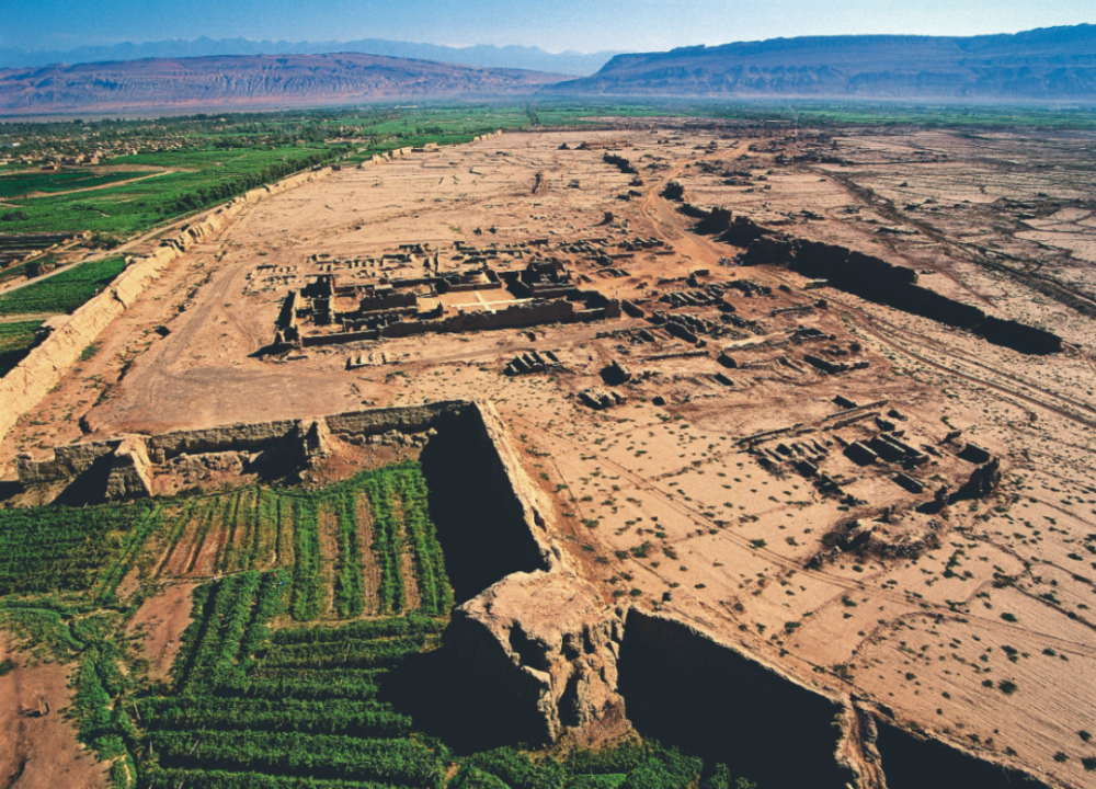 市—哈密市—大海道—伊吾县—巴里坤县—奇台县—江布拉克—天山