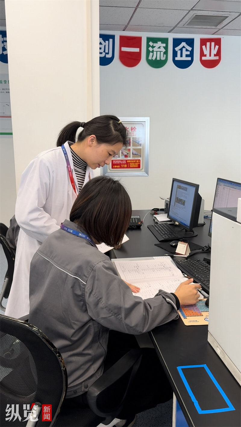 探访"新"力量|一块屏里的"晶"彩_腾讯新闻