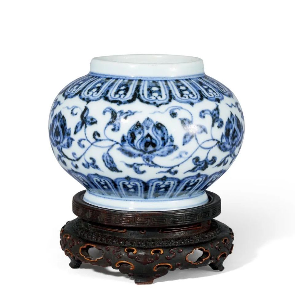 保利拍卖二十周年丨观止——凝炼陶瓷形神之美-腾讯新闻