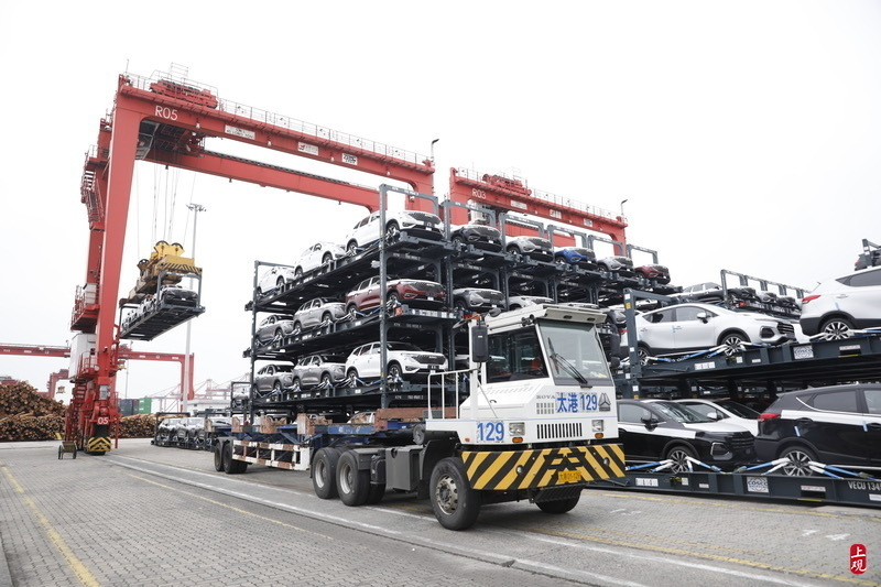 中远海运特种运输股份有限公司(中远海运特运)自主研发可折叠商品车