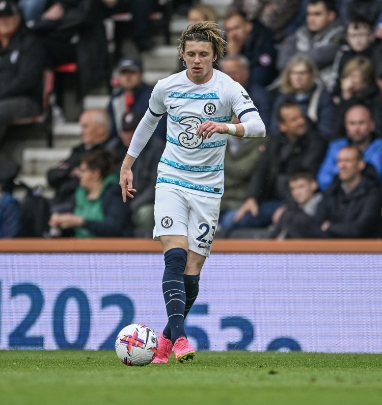 乔-科尔:忽略财务只考虑足球层面,我认为加拉格尔应该留队