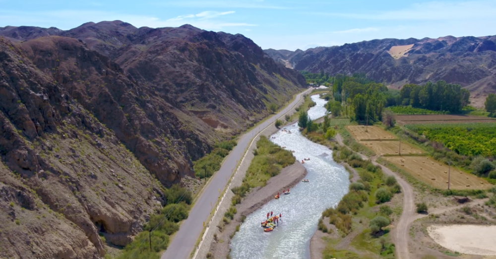 黄花营湿地青山水库胡杨林奇异花海天境昌马铁人故里—赤金山环水绕