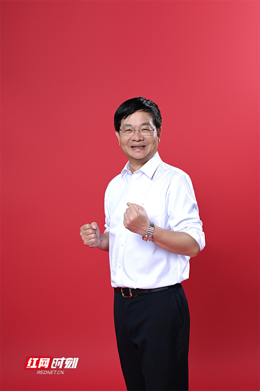 两会湘声丨胡建文建议国家尽快出台民营企业保护法