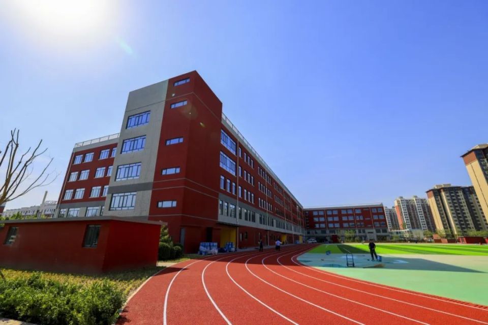 北京市建华实验学校新校区9月启用  金钥匙开启海淀北部教育新空间