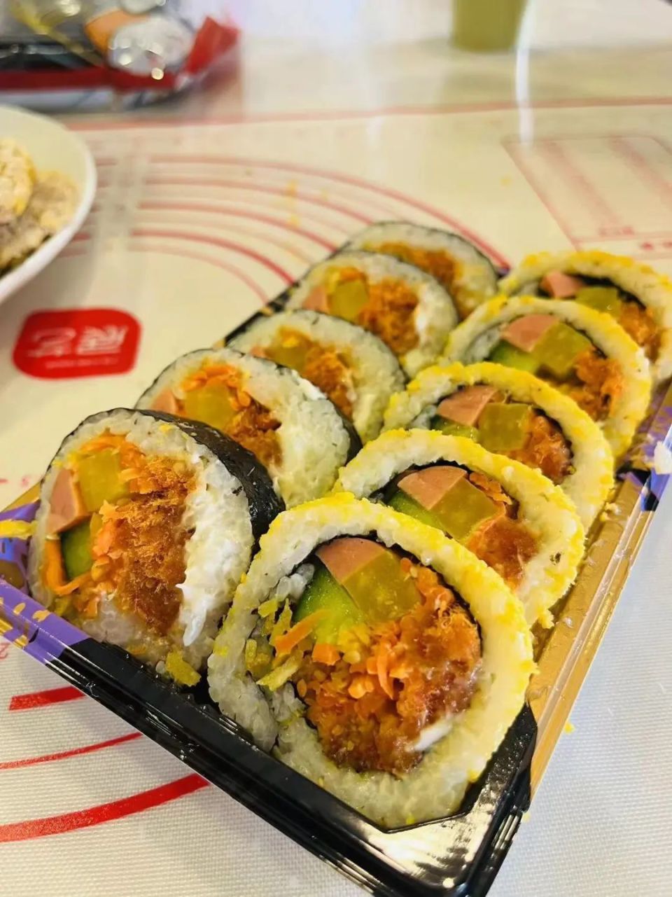 美食厨房丨肉松火腿寿司