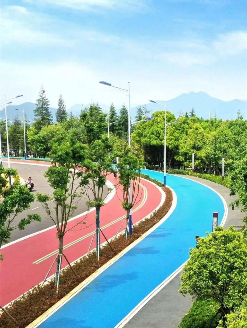 推荐| "特种兵"怎么一日游昆明_腾讯新闻