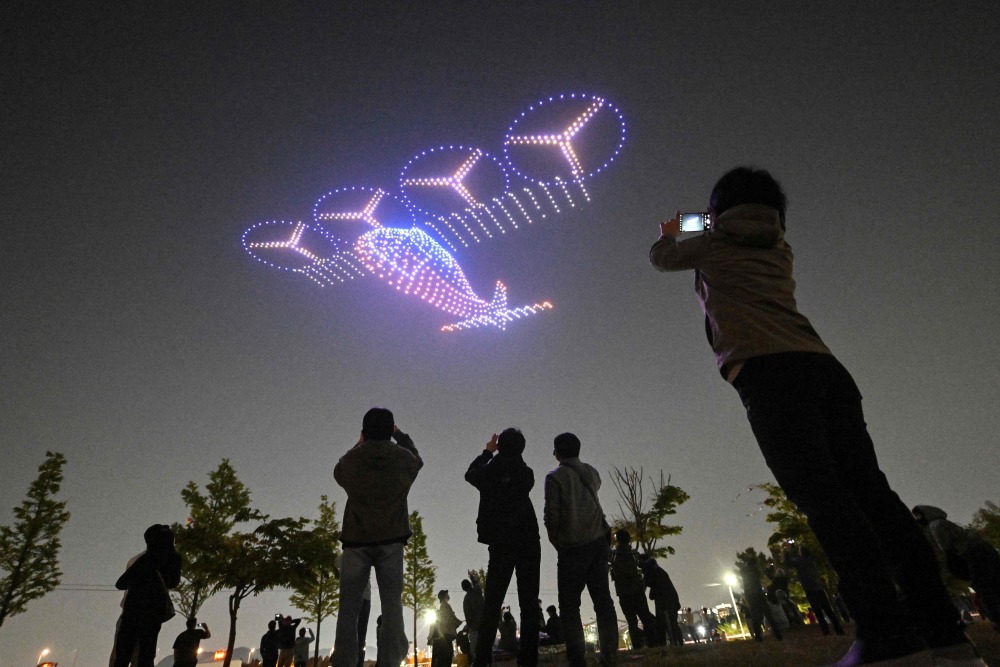 韩国仁川:无人机灯光秀