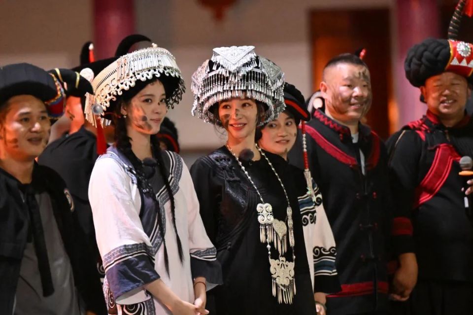 众明星齐聚六盘水,相约19℃的夏天