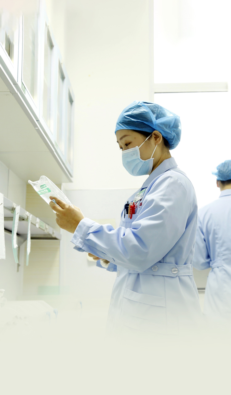医疗机构授权,在专科护理门诊或者社区健康服务机构按照深圳市卫生