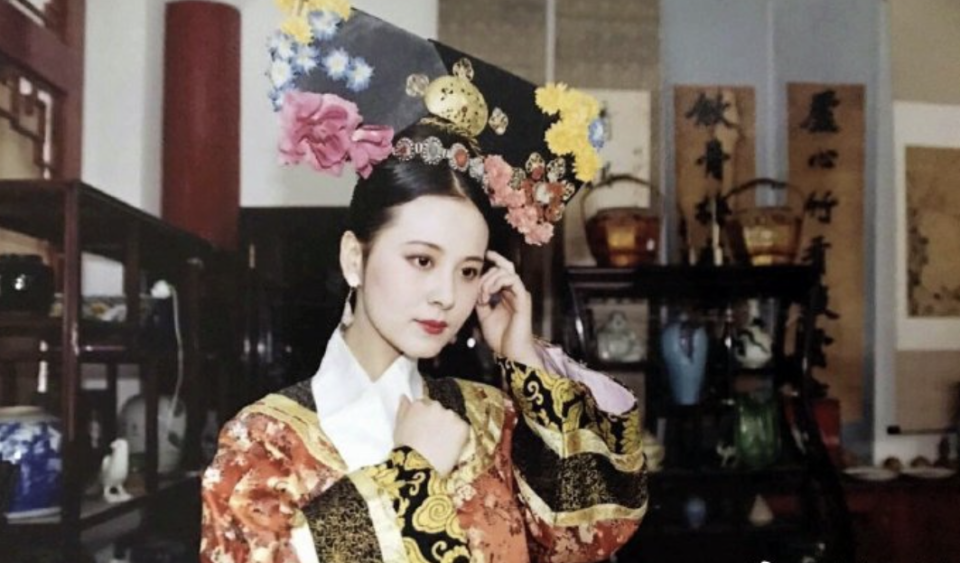 《雍正王朝》全剧最美郑春华,扮演者武晔不光长得漂亮身材也好辣