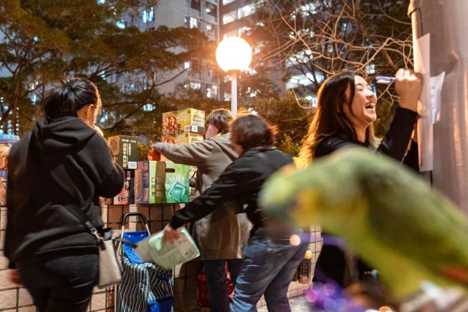 下午3时多,korsy下班了即从元朗出发,驾车经深圳湾大桥到前海山姆,为