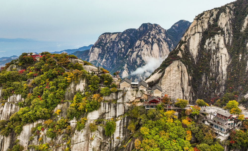 西岳华山层林尽染_腾讯新闻