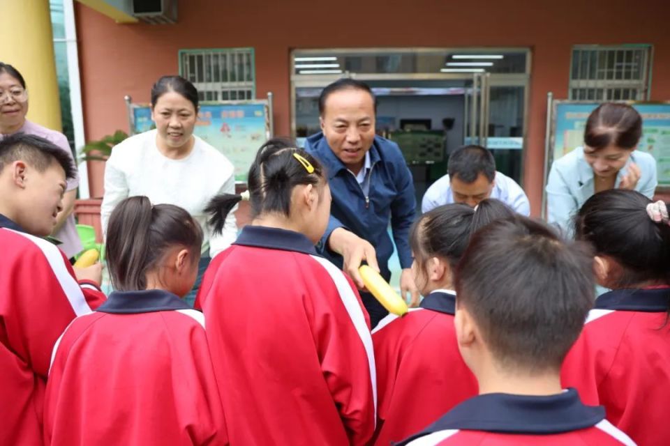 洛川师范学校图片