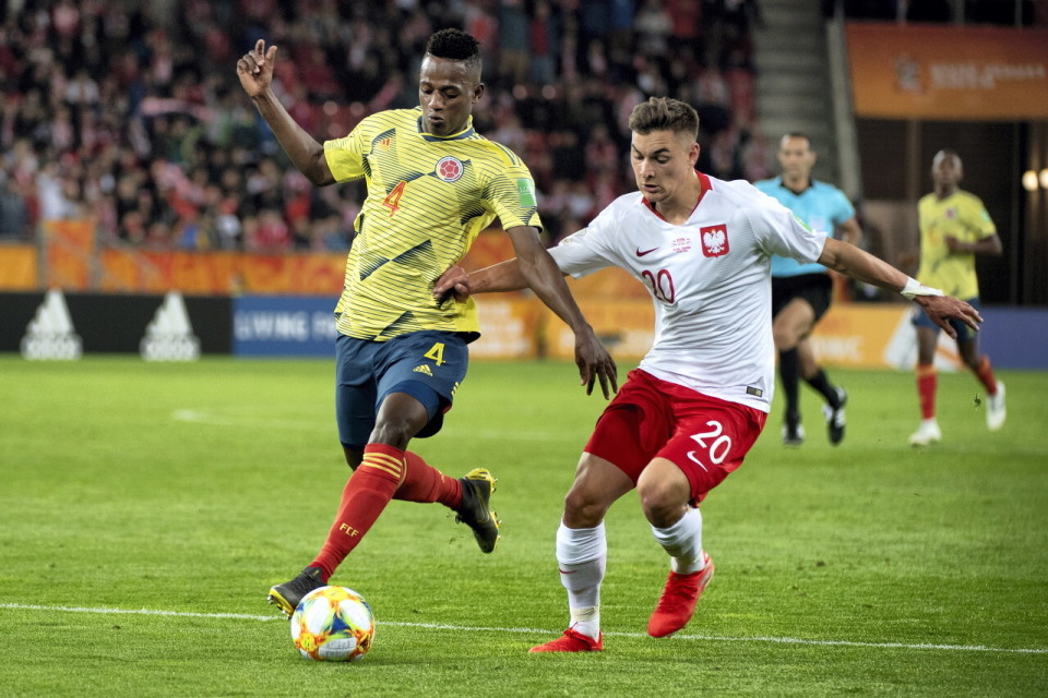 回声报:利物浦将决定阿罗约去留,6年前加盟至今0出场8