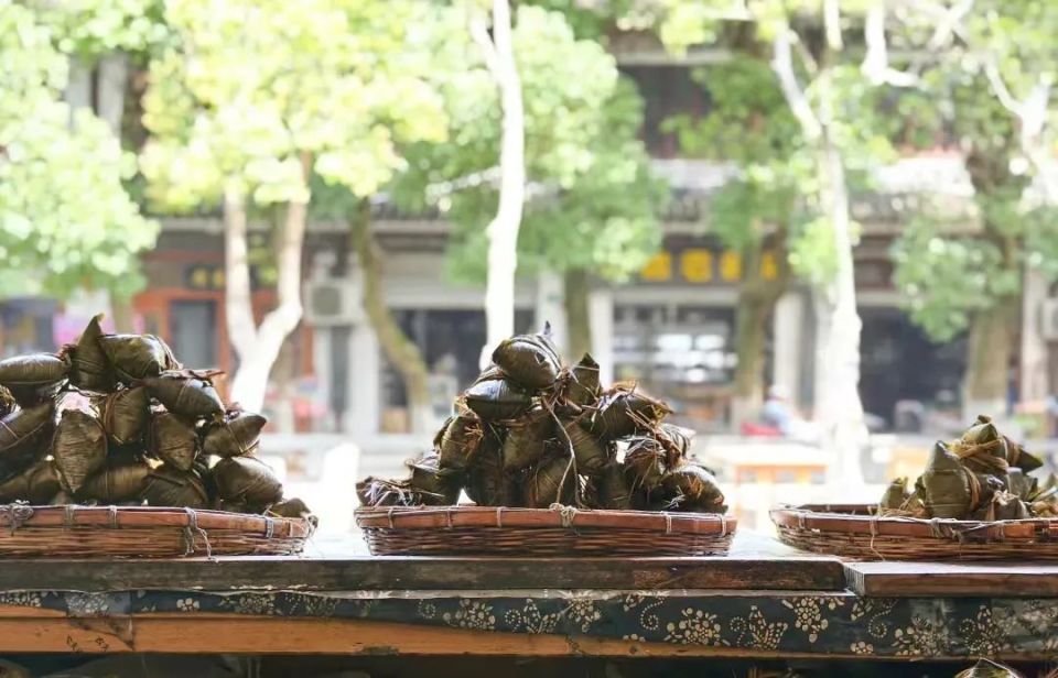 练塘古镇美食不打烊,大家看过来!