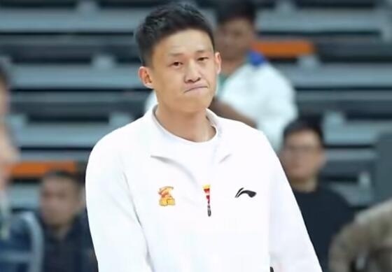 周鹏:离开广东队非个人意愿 刚转会时想过退役