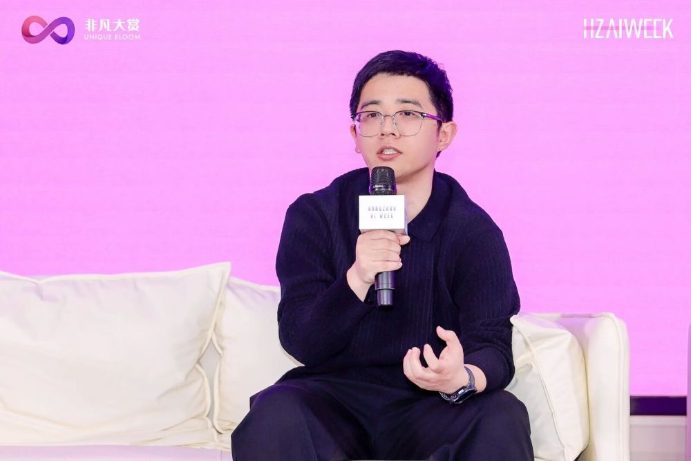 AI 正在重塑全球协作，但“真赋能”和“伪赋能”之间差了什么？ · 原文图片 2
