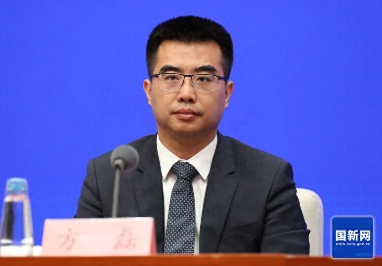 方磊赴任重庆_腾讯新闻