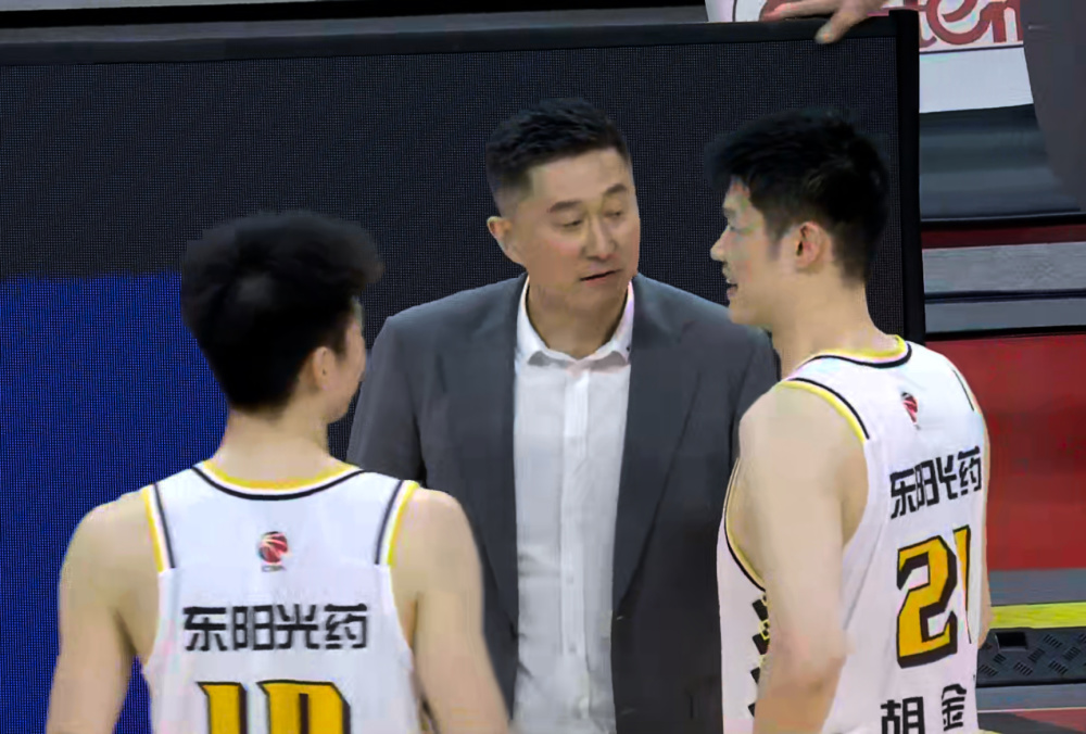 太适合广东队cba强力内线接触杜锋朱芳雨为他放弃周琦