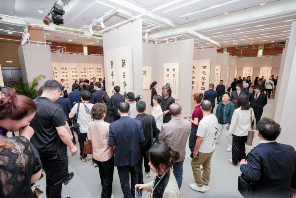 "翰墨传薪——苏士澍 星弘道 中日书法艺术交流展"在荣宝斋隆重开幕