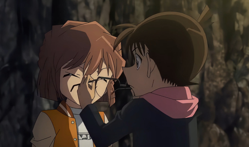 cos毛利兰来给工藤新一和灰原哀证婚柯南cp圈再出离谱操作