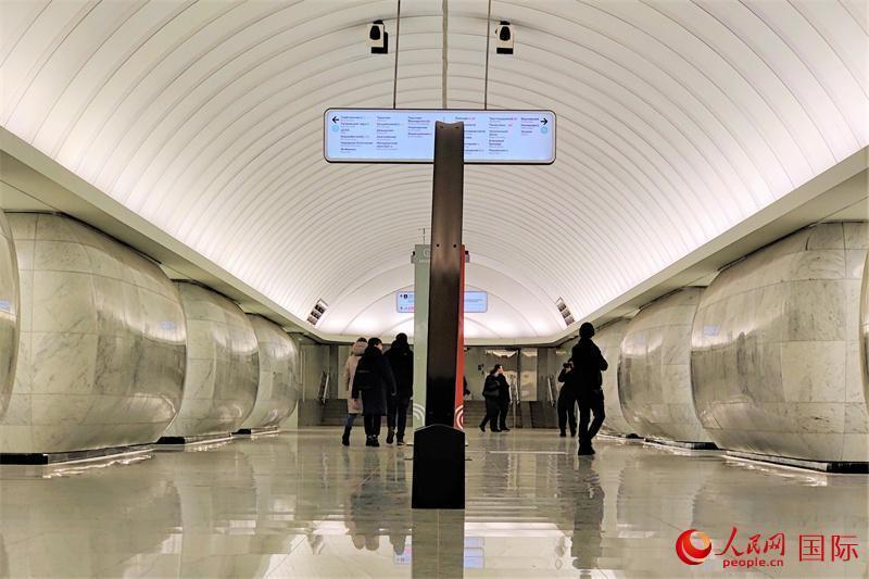 世界最长环线地铁图片