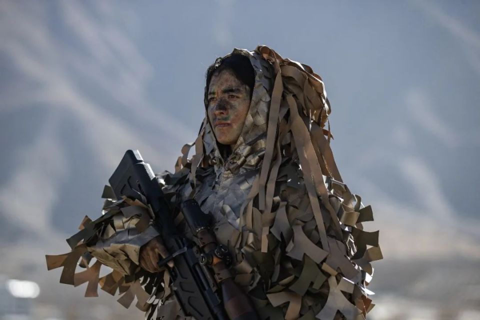 从列兵到排长达娃卓嘎太飒了