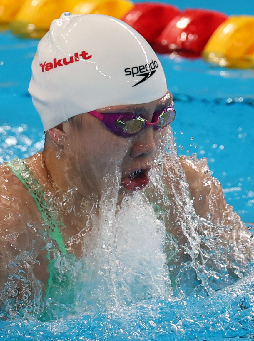 游泳——唐钱婷获女子100米蛙泳冠军