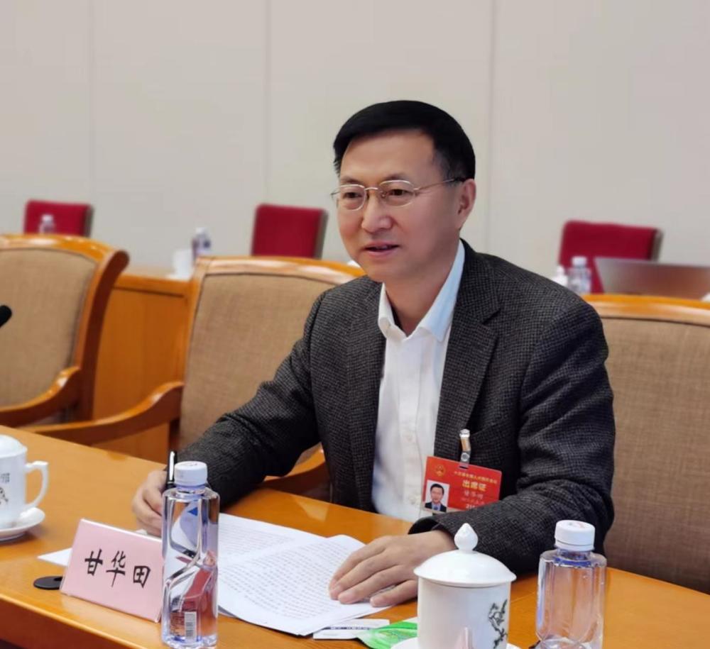 政协委员甘华田:建议推进6岁以下儿童,80岁以上老年人免费医疗_腾讯