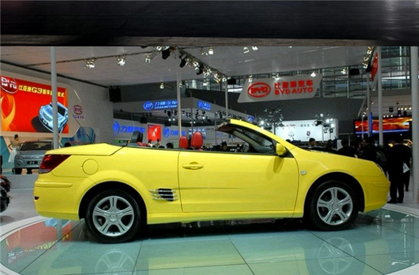 引人联想方程豹最新宣传片发布比亚迪2009年首款敞篷跑车s8现身