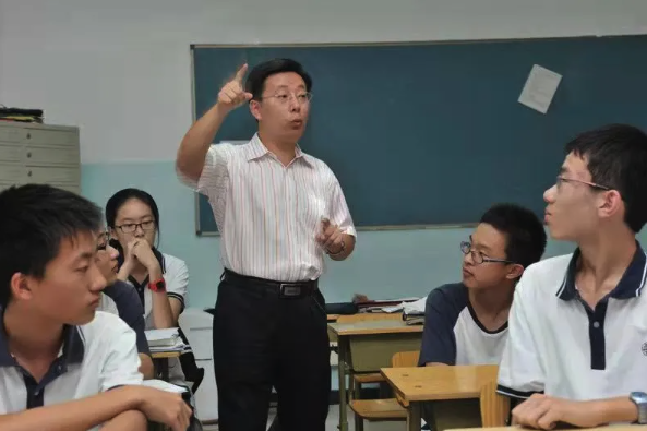 北京四中语文老师: 暑假语文学习, 抓住这四点就够了.