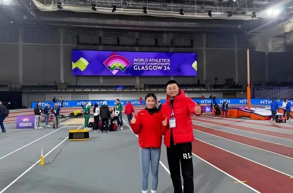 吴艳妮分组喜迎上上签跑出个人最佳有望晋级