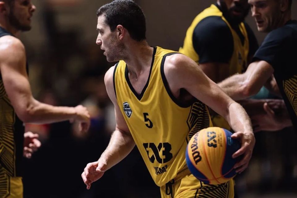 三人篮球挑战赛魁北克站:吉默·弗雷戴特狂轰46分带领迈阿密队夺得