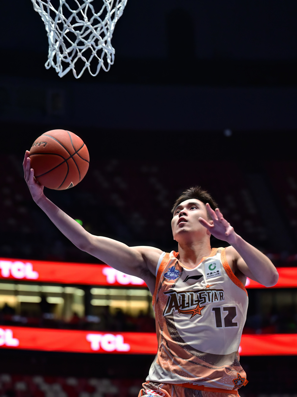 篮球cba全明星赛星锐赛大学生联队胜星锐二年级队2