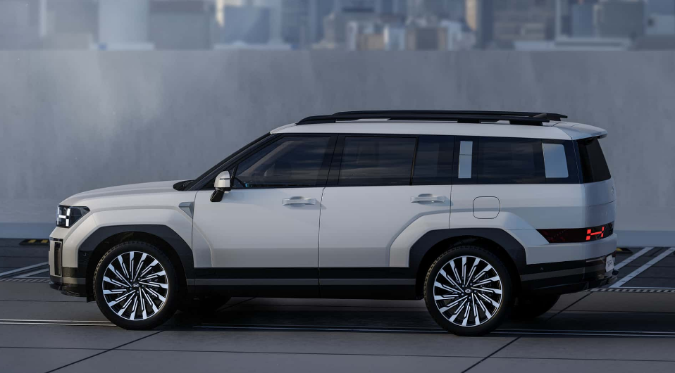 2024款现代新胜达官宣豪华感媲美迈巴赫卖多钱合适