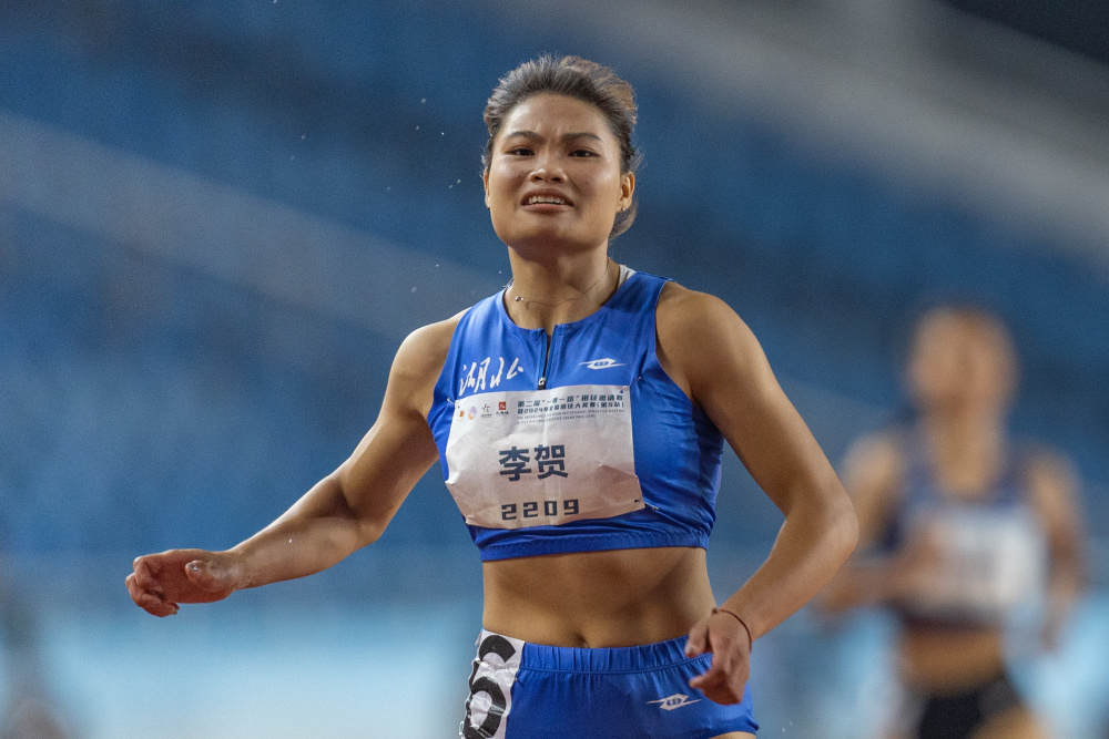 田径——全国田径大奖赛第五站:李贺夺得女子100米冠军