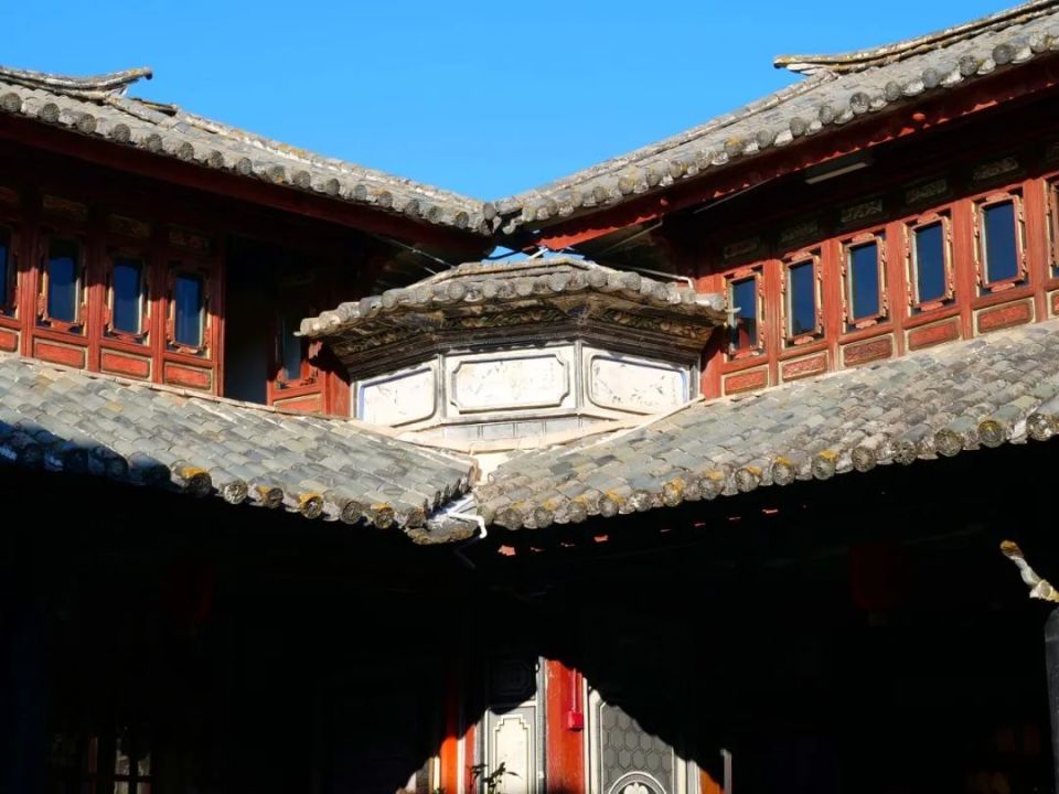 漫步喜洲,领略大理白族民居之美