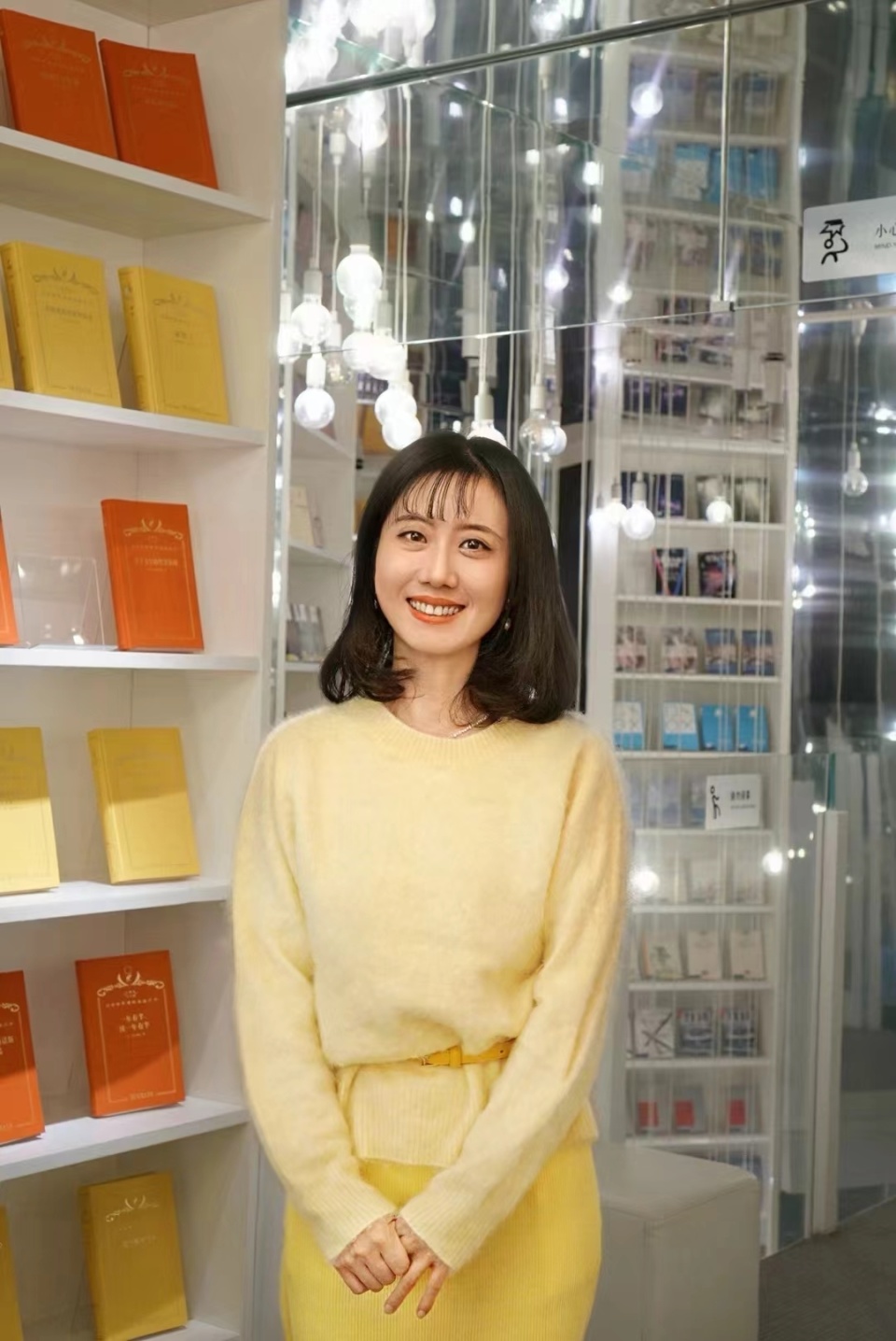 百家|杨素秋:来自"象牙塔"的她,建成一座没有"烂书"的图书馆_腾讯新闻