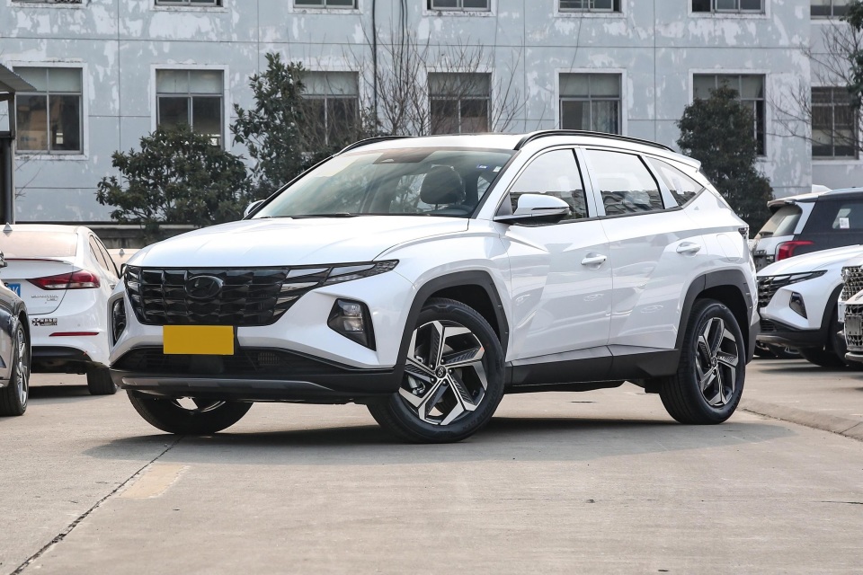 定位为紧凑型suv的北京现代途胜l的售价区间为16.18-22.