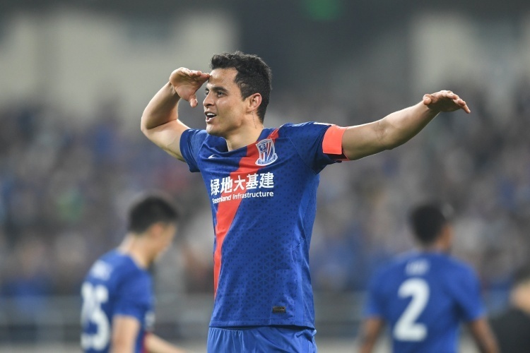 东体莫雷诺在上海期间与老队友约饭与申花存在再签手的可能性