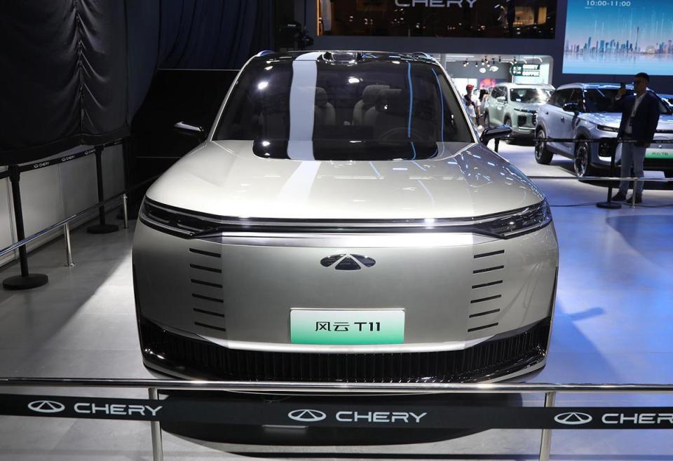奇瑞全新大型suv亮相新车标6座大沙发纯电续航200km