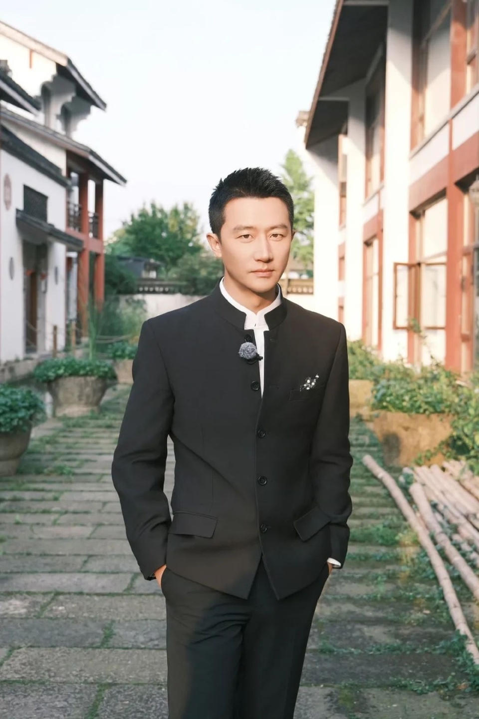 演员黄轩,突发!