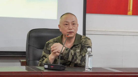 资溪一中举办健康之路中国式文化修身讲座