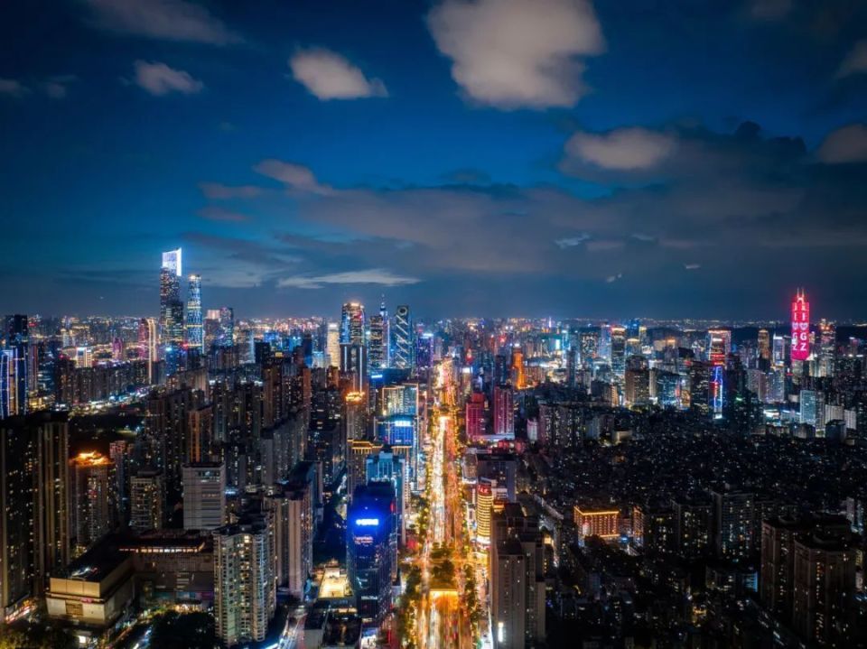 广州,何以岭南首府?——今天,以体育之名