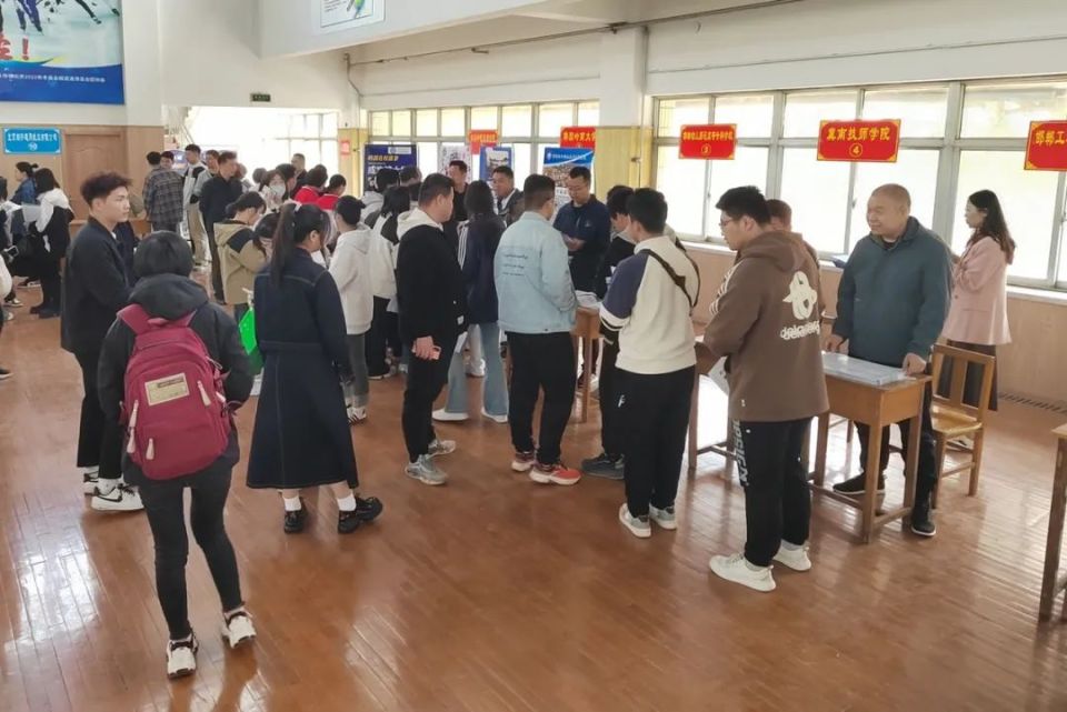 峰峰职教学子获益多多_腾讯新闻