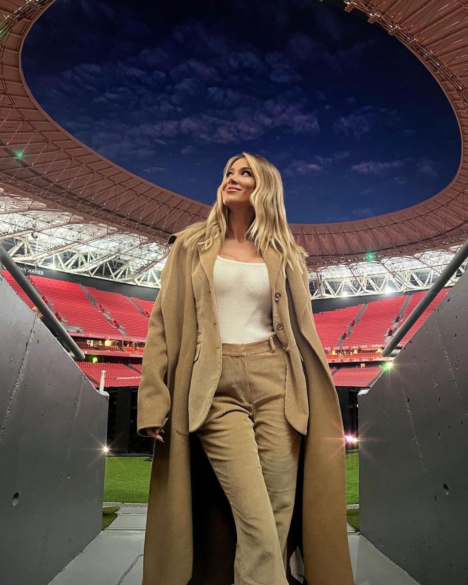 【社交秀】鲁加尼妻子性感健身照 旺达伊卡尔迪秀恩爱_腾讯新闻