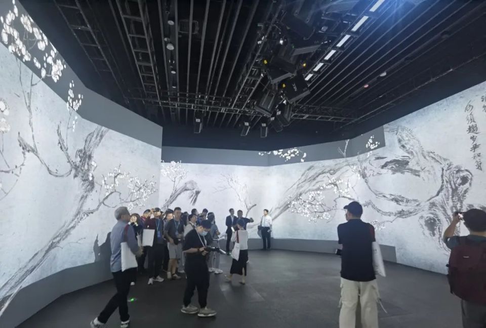 深圳美术馆（新馆）正式开馆啦！每天6000个参观名额等你来约！_腾讯新闻
