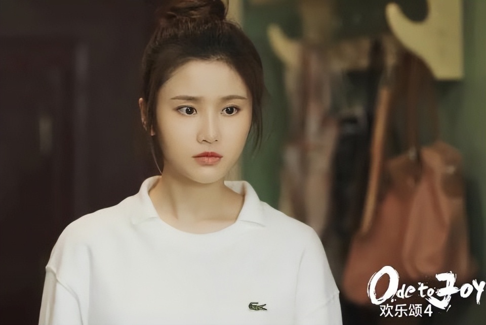 张慧雯用事实证明了,在绝对演技面前,颜值跟戏份都不值一提