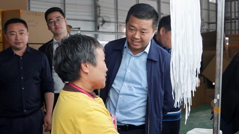 古蔺县委副书记县长赵源华率队调研乡村振兴民生项目建设安全生产等