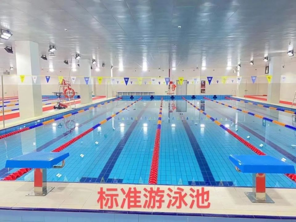 潮阳体育馆游泳池（潮阳体育馆游泳池在那边

）《潮阳体育中心游泳馆开了吗》